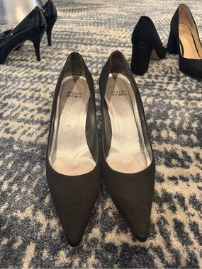 Stuart Weitzman Black Pointed-Toe Suede Pumps